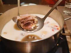 -捞王锅物料理(上海世茂广场店)