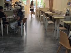 -ADO KAFE(大学城店)