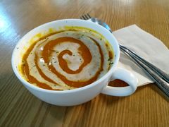 南瓜汤-HELLO 27 意面·沙拉·帕尼尼