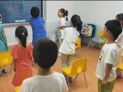 -英孚教育青少儿(滨江中心)