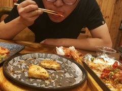 -老东镇啤酒屋海鲜加工·蒸汽海鲜·海鲜烧烤(台东店)