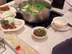 -牛焱·贵州黄牛肉火锅(城西银泰店)