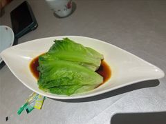 -维园悦谱·海派家常菜(乌鲁木齐南路店)