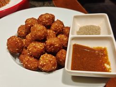 干炸小丸子-真地道京味府·鲜橙烤鸭·北京菜(朝外大街东大桥店)
