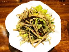 芹香豆干-炉鼎记私房菜(总店)