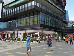 -江燕路万科里