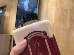 -奈雪的茶(湖滨银泰in77C区PRO店)
