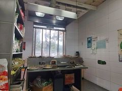 -郭记小街麻辣烫(虎坊路店)