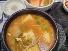 -青松馆韩国料理(香港中路佳世客店)