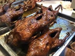 -王浩儿纪六孃甜皮鸭(乐山总店)