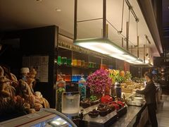 自助取餐区-唐拉雅秀酒店-西锦汇空中BBQ·思创餐厅