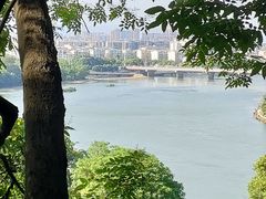 -叠彩山景区