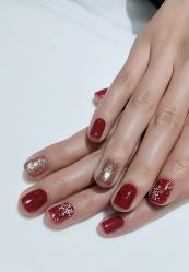 -孔雀手美甲美睫护理