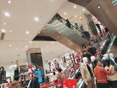 -优衣库(深圳万象天地旗舰店)