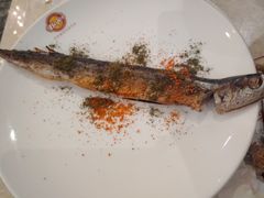 烤秋刀鱼-芭菲盛宴·环球美食(解放碑英利国际店)
