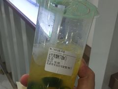 元气凤梨-女主角花果茶(新荟城店)