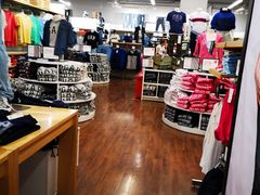 -GAP(王府井奥莱·香江小镇店)