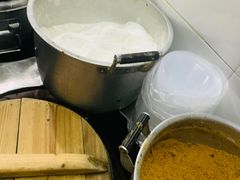 大锅-共和老洪豆花草粿水粿