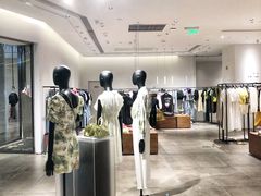 -URBAN REVIVO(大信新都汇店)