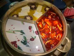-湊湊火锅·茶憩(东城万达店)