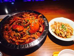 -胖哥俩肉蟹煲(济南世茂国际广场店)