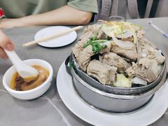 -贵宾餐馆(曲线街店)