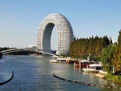 -湖州太湖旅游度假区-月亮广场