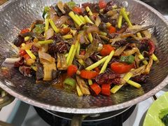 -鑫农夫炒鸡炒虾尾(农业路店)