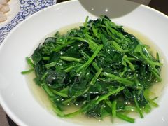 清炒当季时蔬-望乡楼上海菜(日月光店)