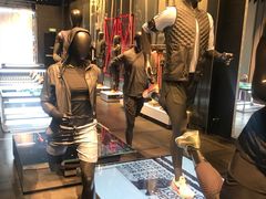 -NIKE品牌体验店(南京东路店)