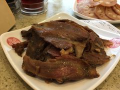 卤牛肉-老班长手工灌汤包老店(东山店)