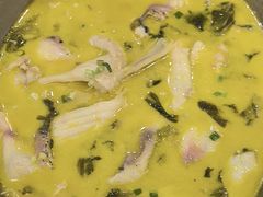 -鑫巴蜀小镇 · 水煮鱼专研店(玉桥店)