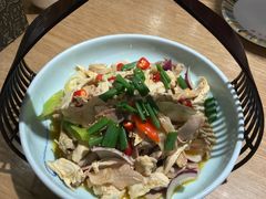 -巴依兄弟西域美食(机场店)