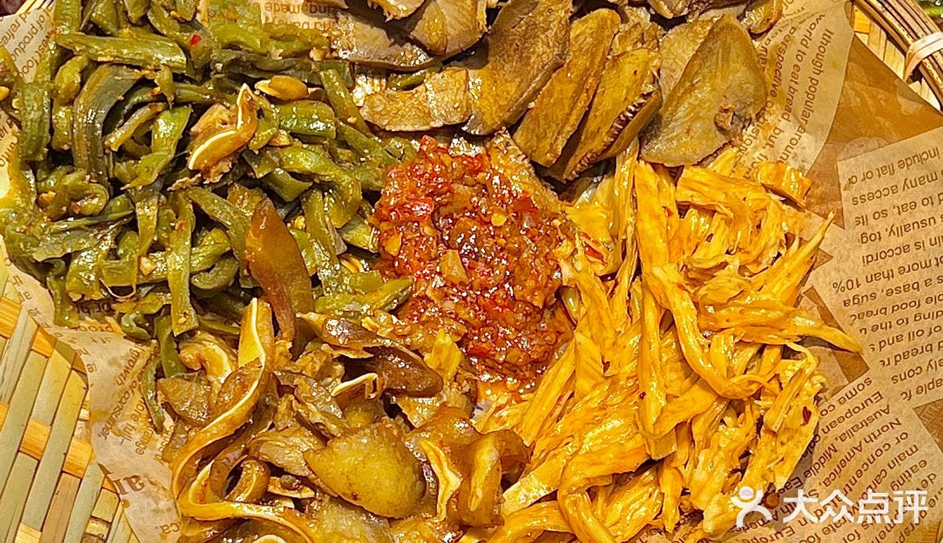 终于在厦门吃到正宗长沙臭豆腐‼️30r吃到饱