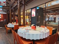 -阿瓦山寨·湘菜现炒·剁椒鱼头王(咸阳总店)