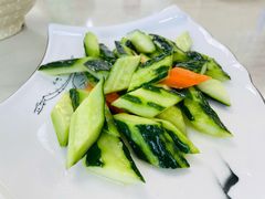蒜末黄瓜-七的湖·晚芳亭·阳澄湖农家菜·大闸蟹(莲花岛店)