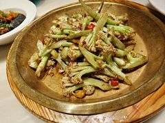 -佬麻雀·新湘菜(东方宝泰店)