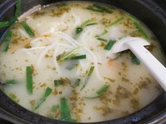 -在蒙自过桥米线