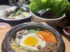 -明洞阿姨·韩式酱蟹烤肉·创意料理(三元桥店)