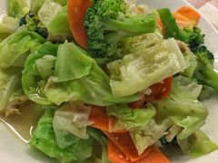 馬介休炒雜菜-船屋葡国餐厅