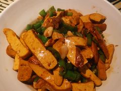 柴火香干炒肉-俏九州·小炒黄牛肉(华润万象汇店)