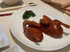 烤乳鸽-利苑酒家(金宝店)