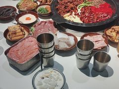 -卤校长老火锅(杨家坪直营店)