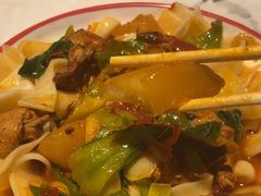 -欧提汗·新疆餐厅·清真(银都路店)