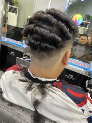 -半岛时尚造型