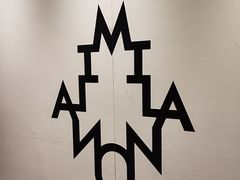 -文艺复兴百货(米兰大教堂广场店)