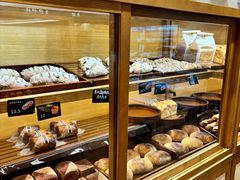 -小飞象面包公社(珠江路金鹰店)