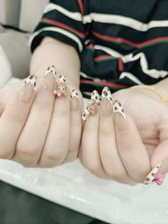 -斯馨·健康美甲美睫