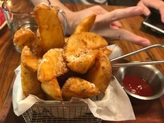 -I HOLIC艾豪丽披萨(KKone店)