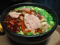 牛肉面-臻老板牛肉面(光华路SOHO店)